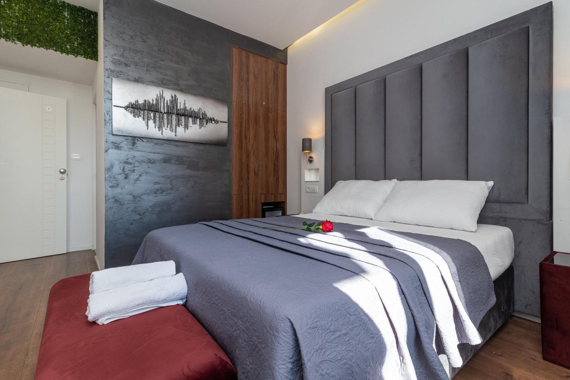 Antares Luxury Rooms 2 Spalato Esterno foto